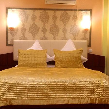 Byblov Rooms Boutique Bucareste Quarto foto